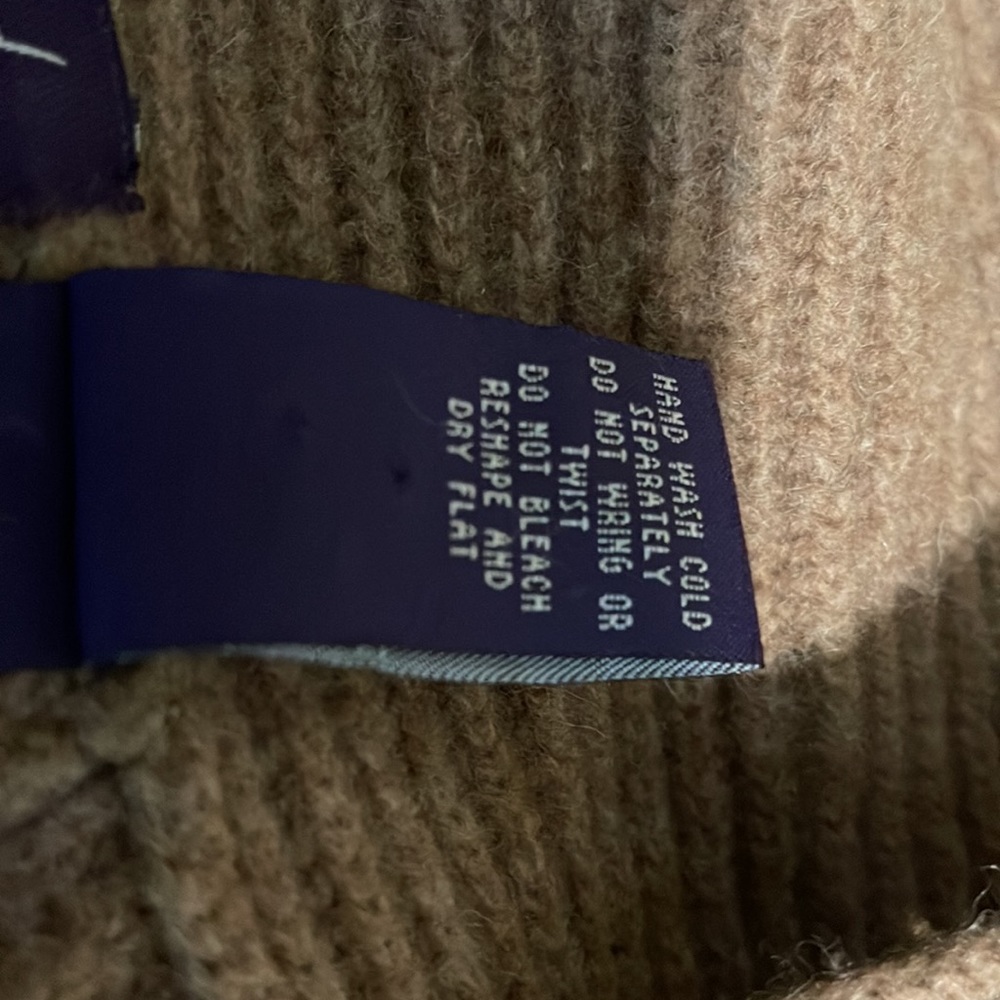 Sweater - Picture 3 of 7